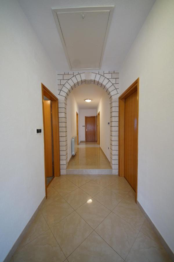 In Apartment Senj  Esterno foto